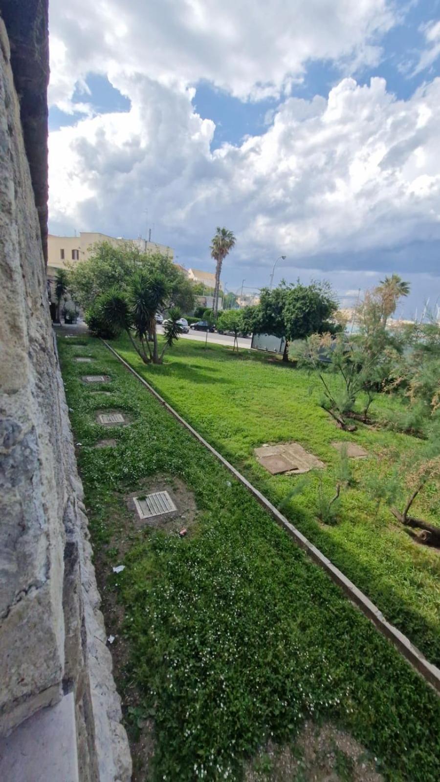 La Grotta * Bari