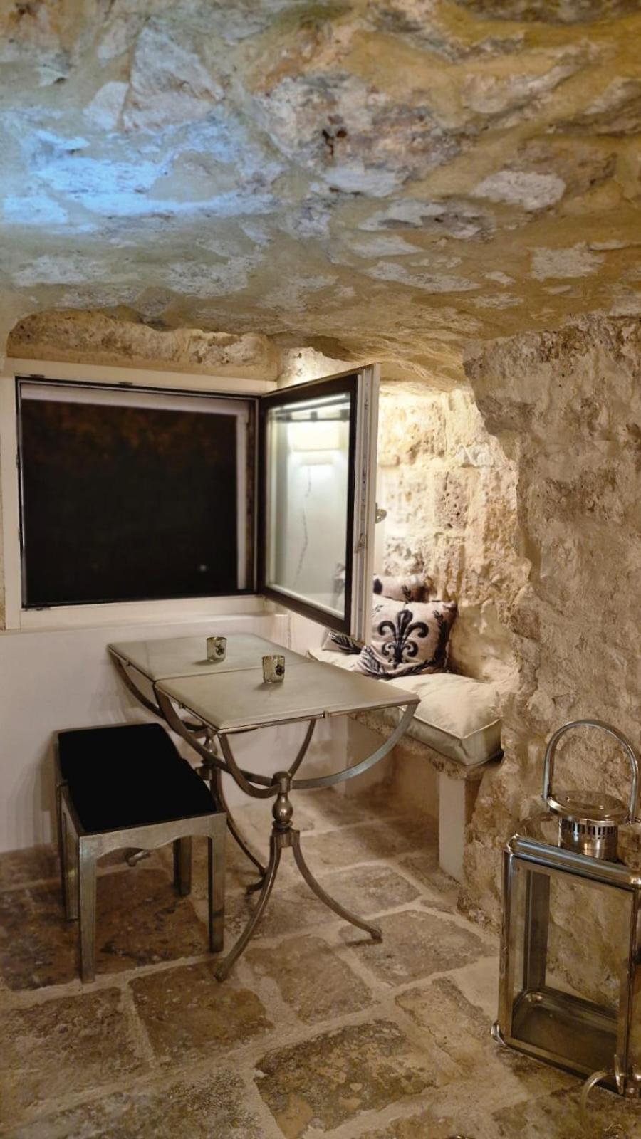 La Grotta