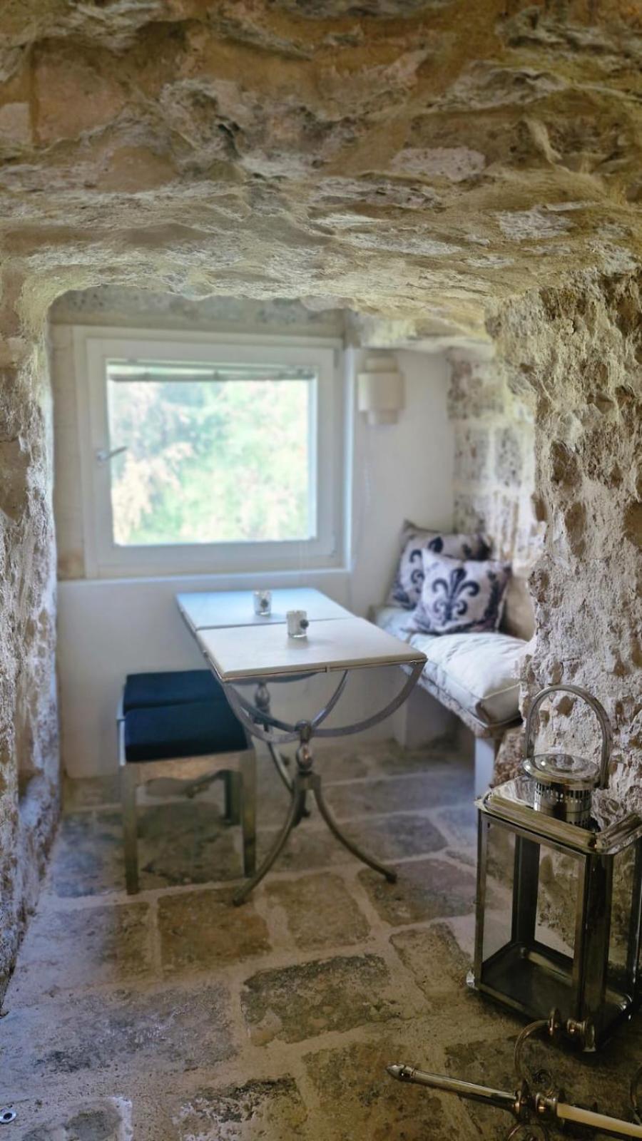 La Grotta * Bari